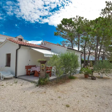 Semesterbostad Ivan By Interhome Vir