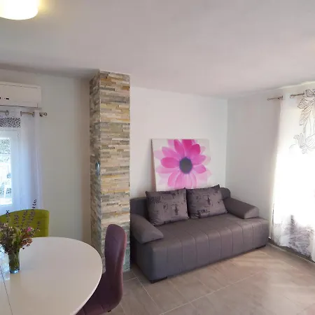 度假居 Ivan By Interhome 维尔