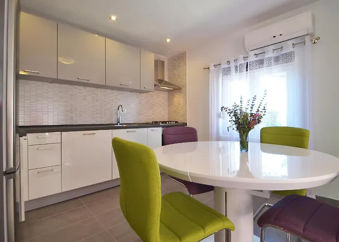 Semesterbostad Ivan By Interhome