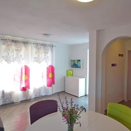 Ivan By Interhome Tatil Evi *