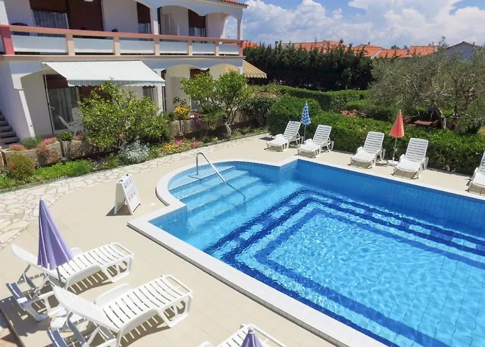 Ivan By Interhome Vir