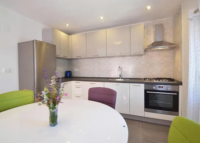 Ivan By Interhome Vikendica Vir